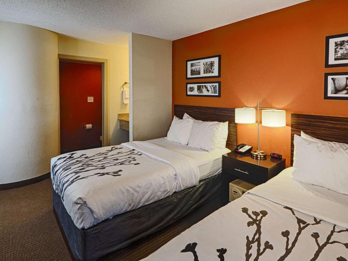 Sleep Inn & Suites Spring Lake - Fayetteville Near Fort Liberty Exterior photo